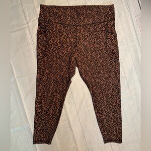 Old Navy High rise leggings. Size XXL.